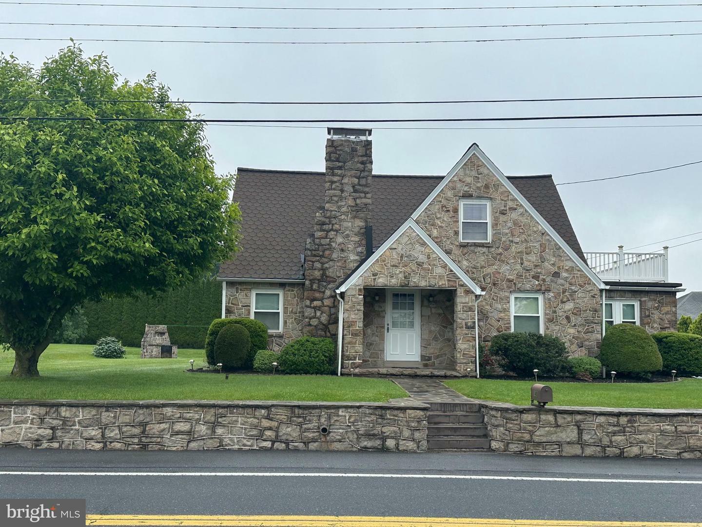 Property Photo: 148 Palmyra Road PA 17078