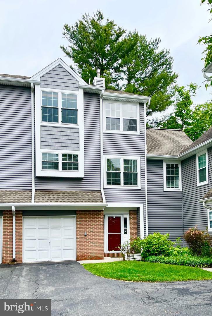 Property Photo: 22 Halstead Place NJ 08540