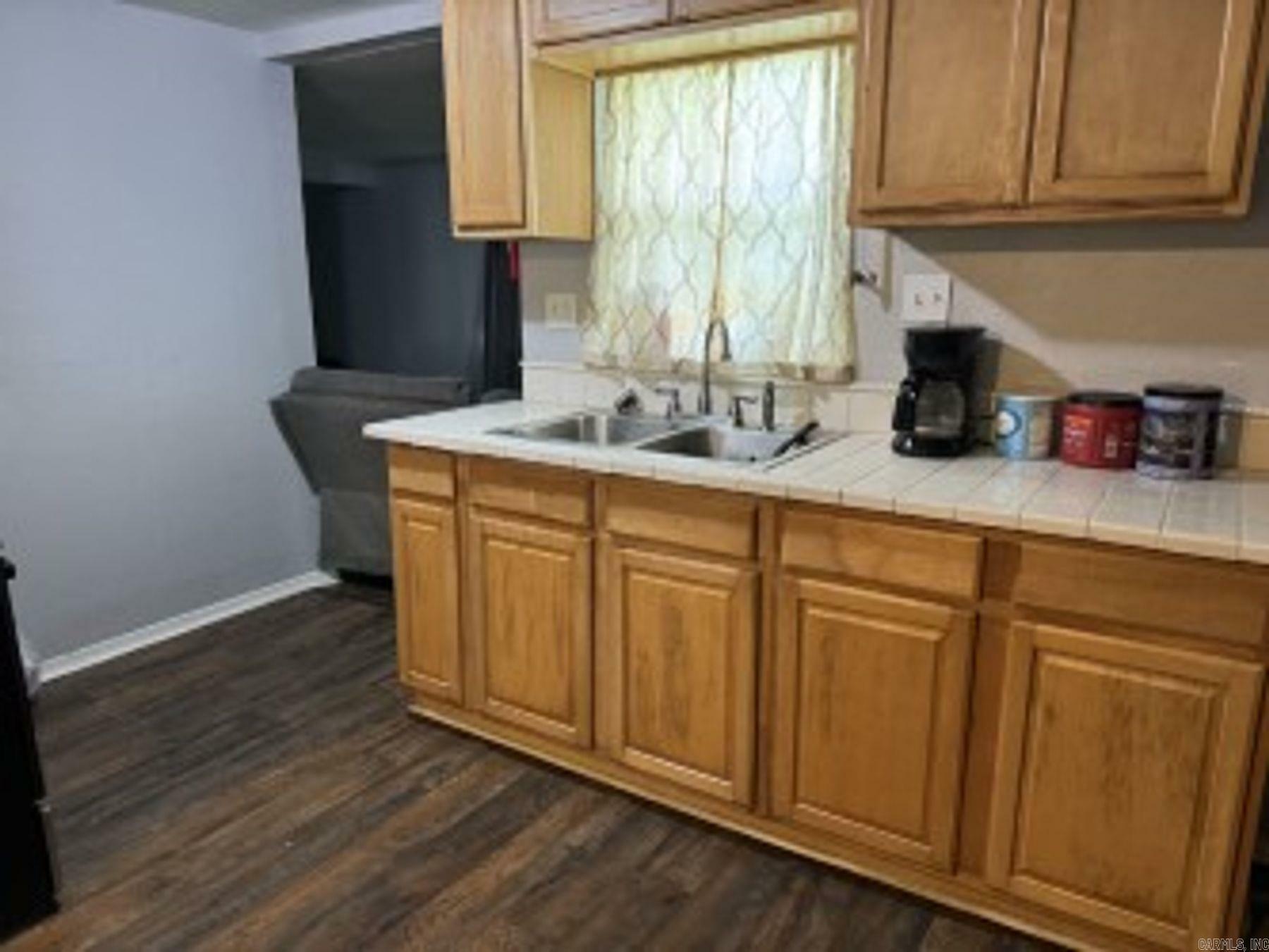 Property Photo: 411 Palmetto Street AR 71901