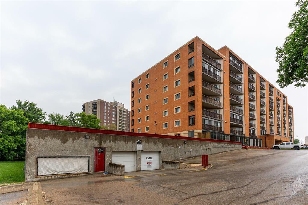 Photo de la propriété: 1720 Pembina Highway MB R3T 5T4