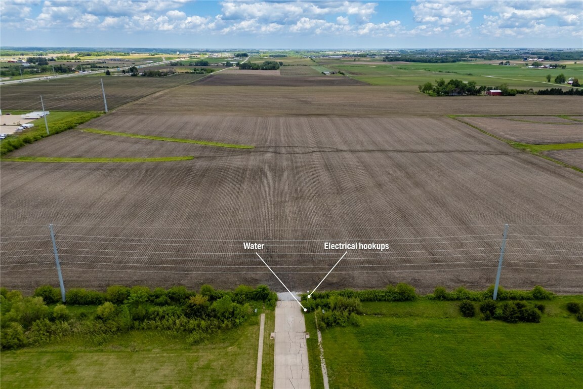 Property Photo: 300 Herky St. IA 52317