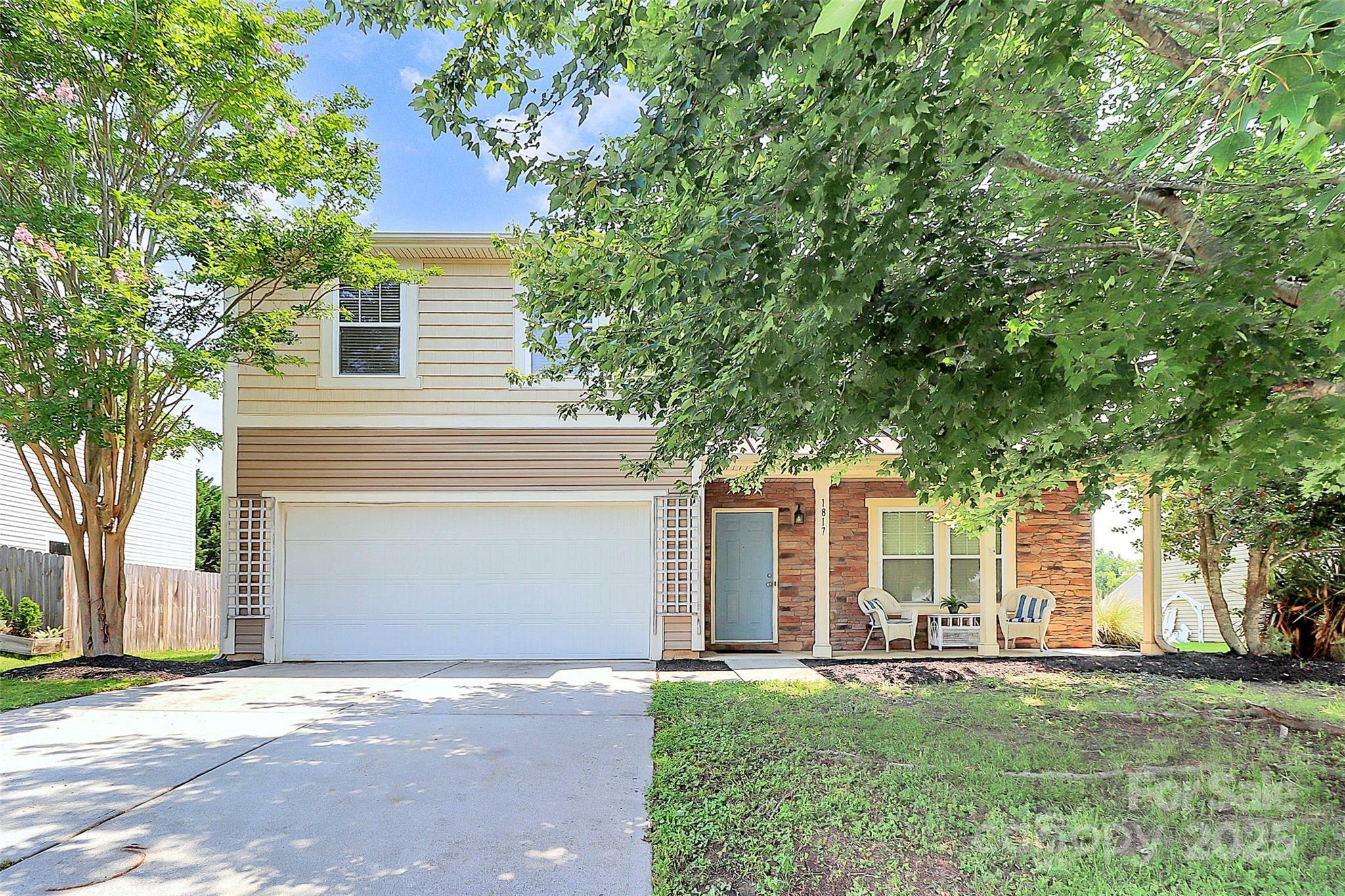 Property Photo: 1817 Tradd Avenue SC 29710