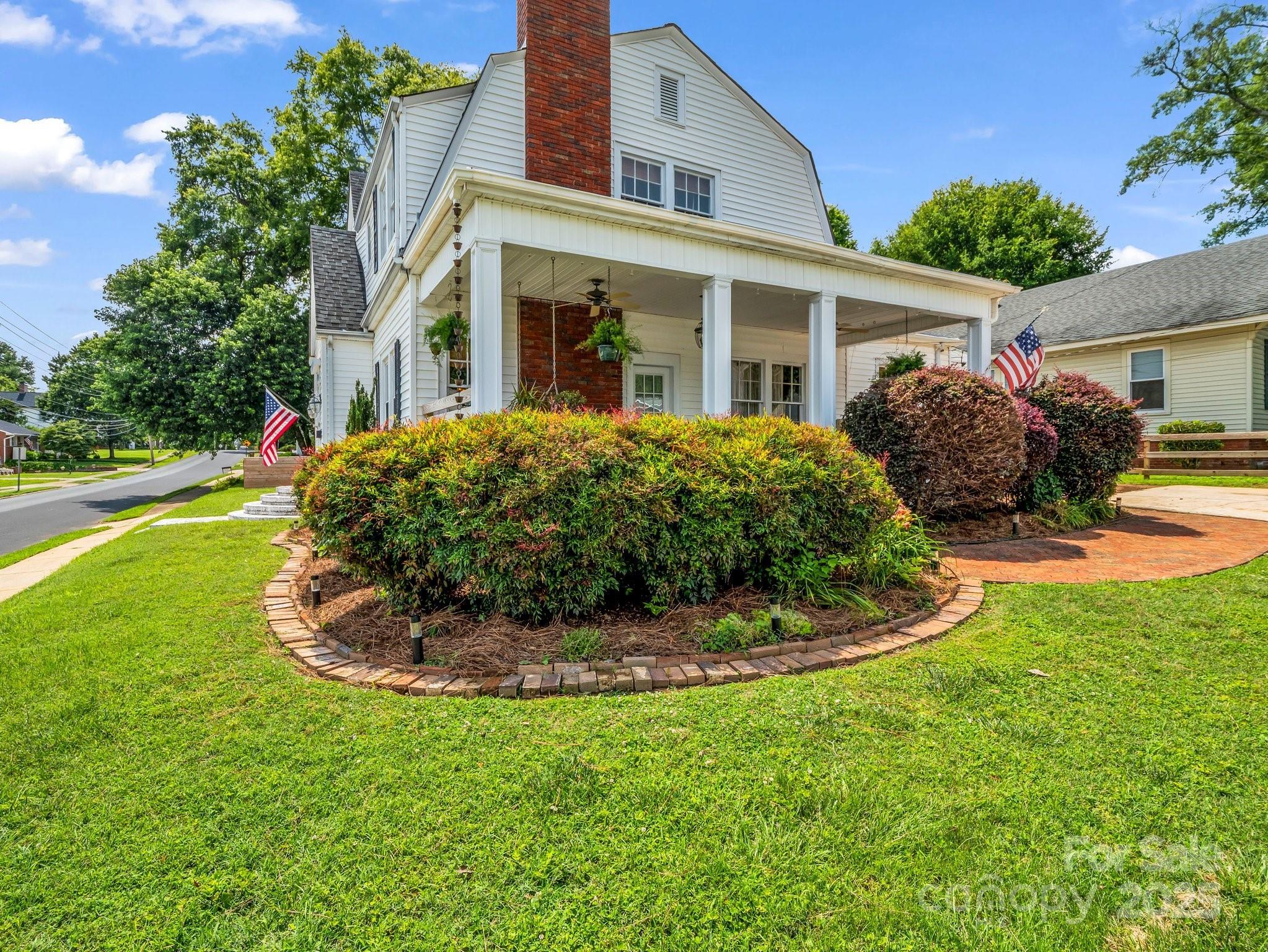 Property Photo:  329 E Congress Street  NC 28092 