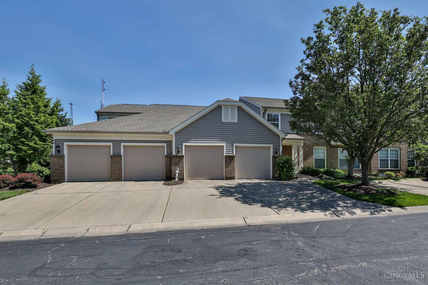 Property Photo: 715 Castlegate Lane OH 45231