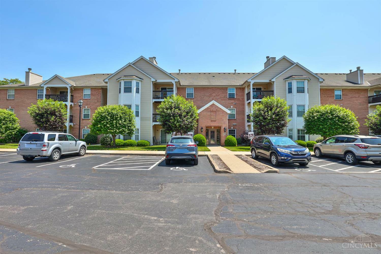 4310 Regency Ridge Court  Green Twp OH 45248 photo