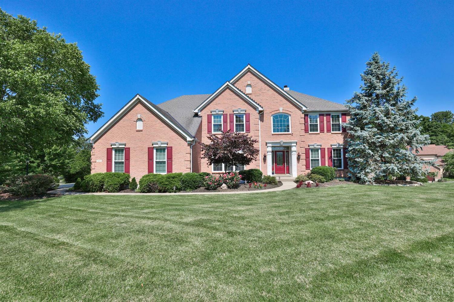 Property Photo: 897 Southerness Drive OH 45245