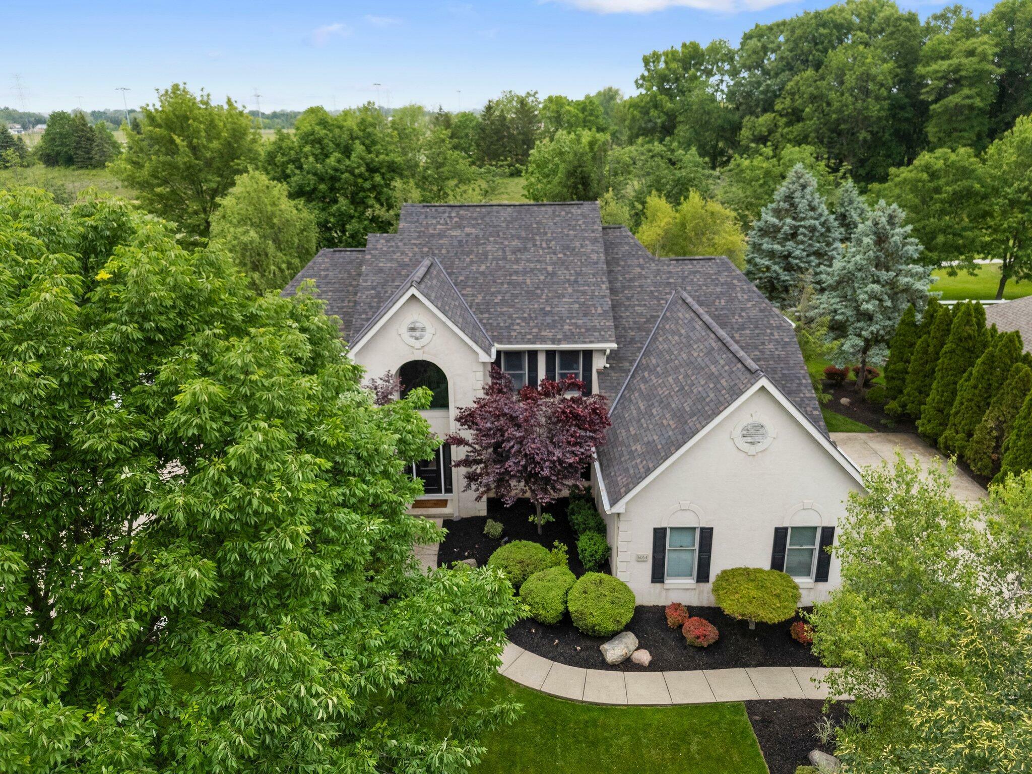 Property Photo:  6034 Heritage View Court  OH 43026 