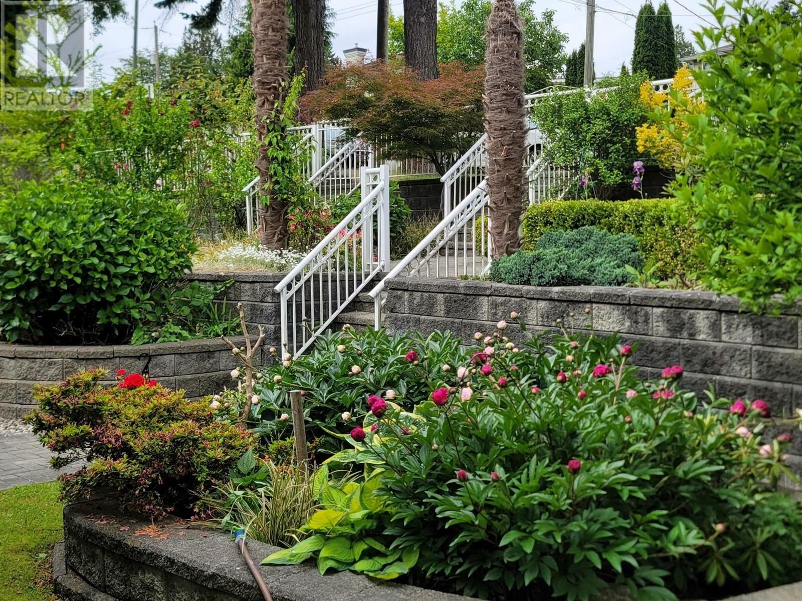 Property Photo: 3330 Douglas Road BC V5G 3N9