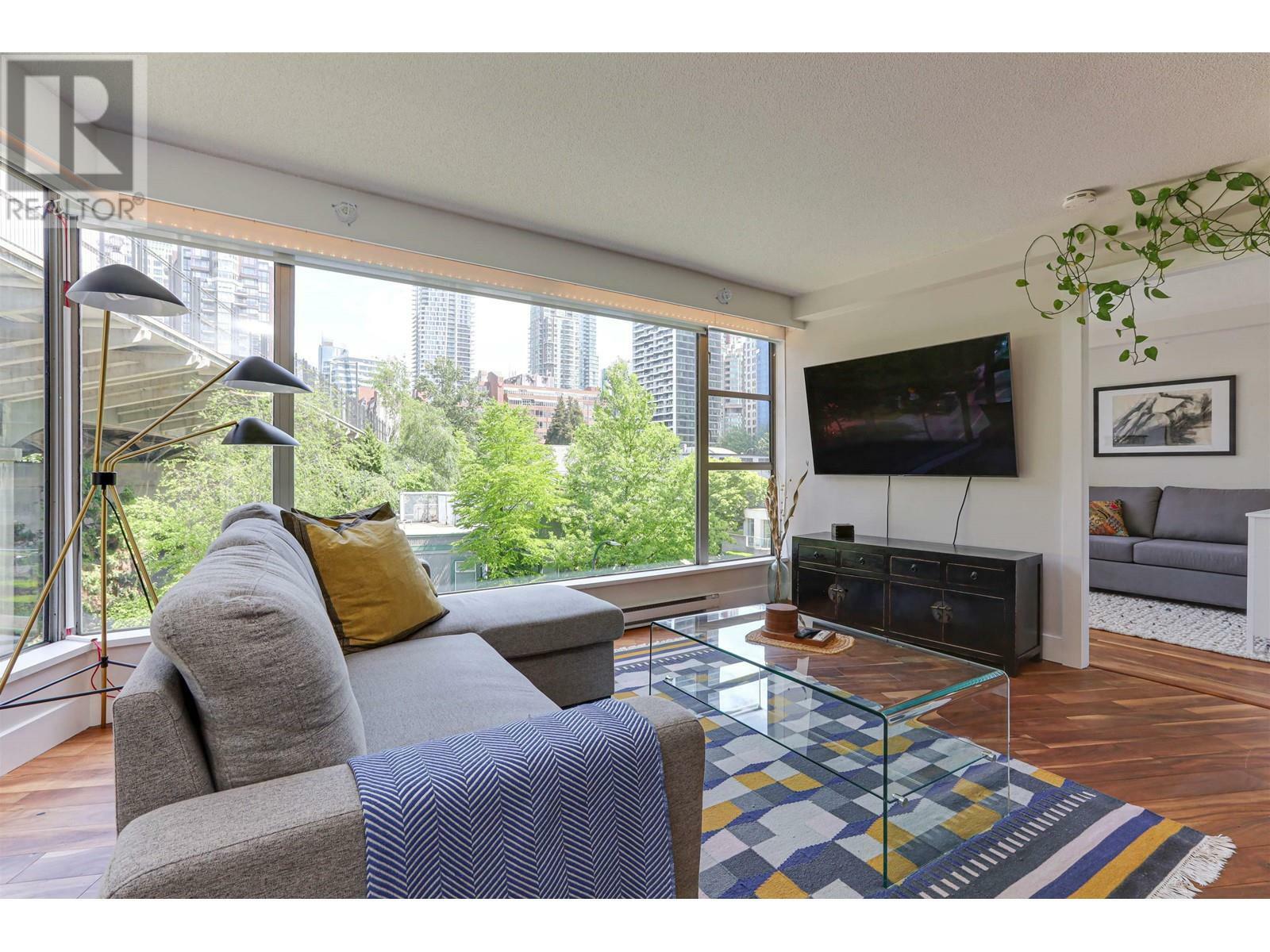 1006 Beach Avenue  Vancouver BC V6E 1T7 photo