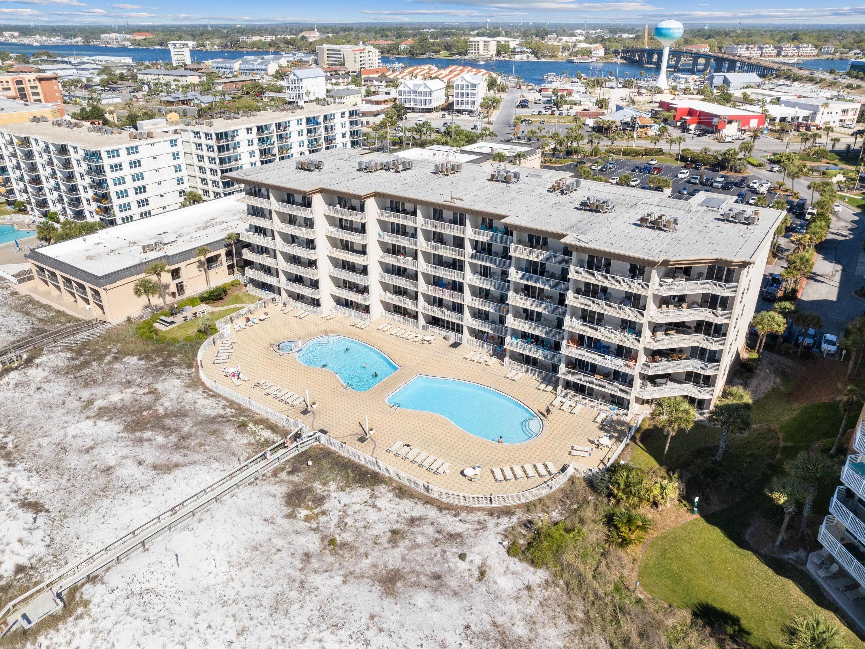 Property Photo: 1111 Santa Rosa Boulevard 101 FL 32548