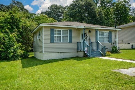 Property Photo:  511 Reid Street  GA 30180 
