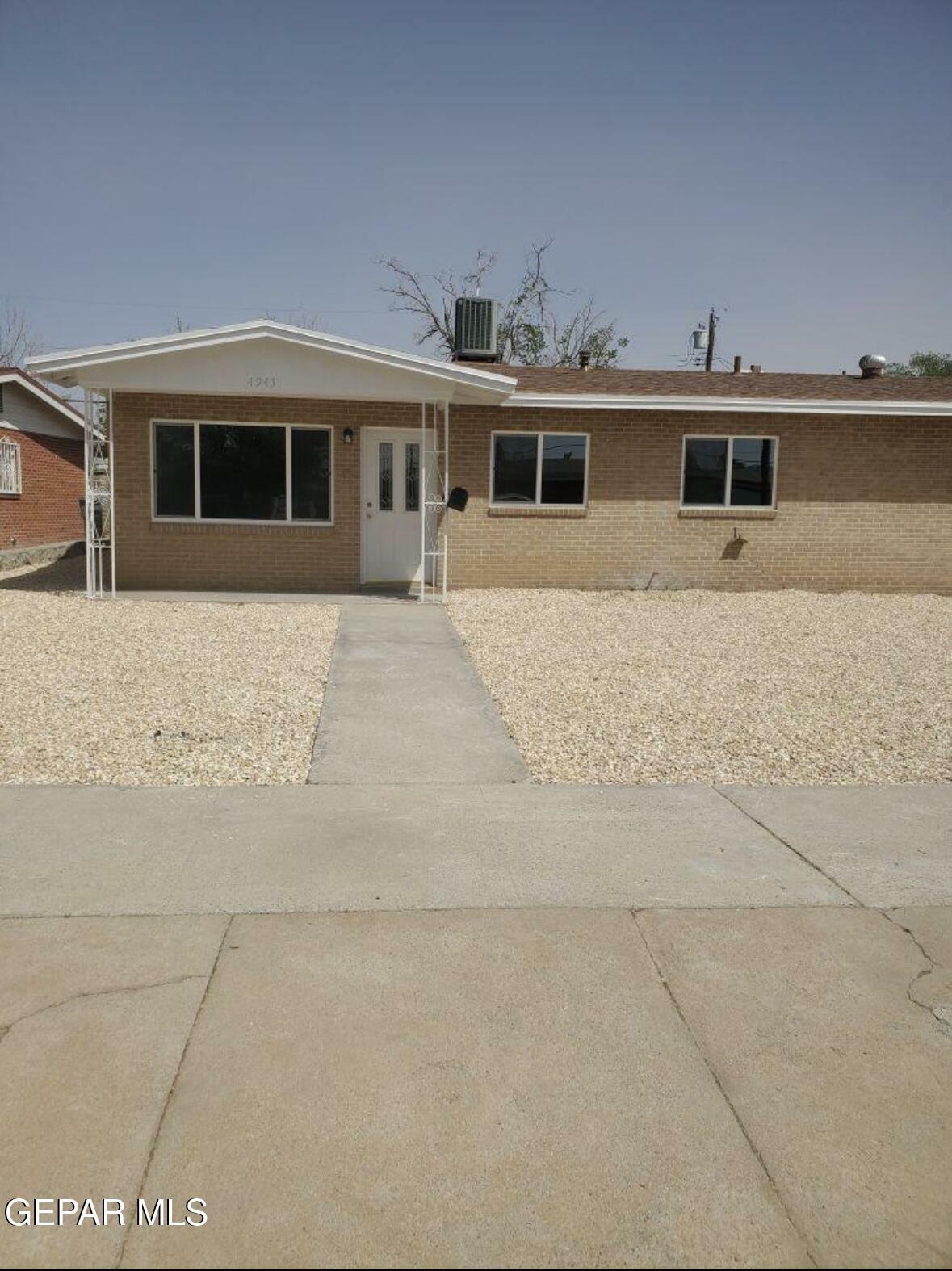 Property Photo: 4943 Aiken Lane TX 79924