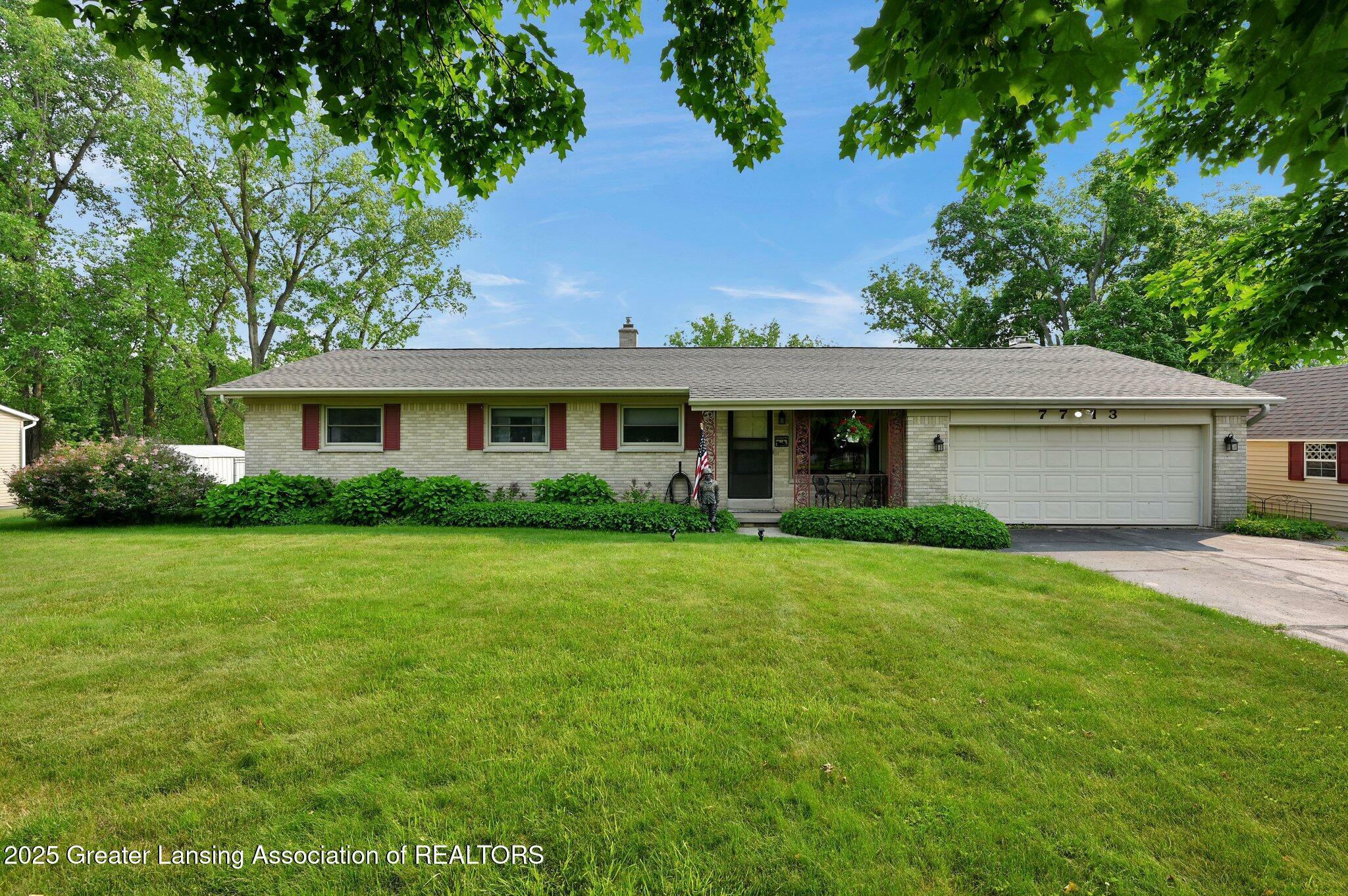 7713 Jon Scott Drive  Grand Ledge MI 48837 photo