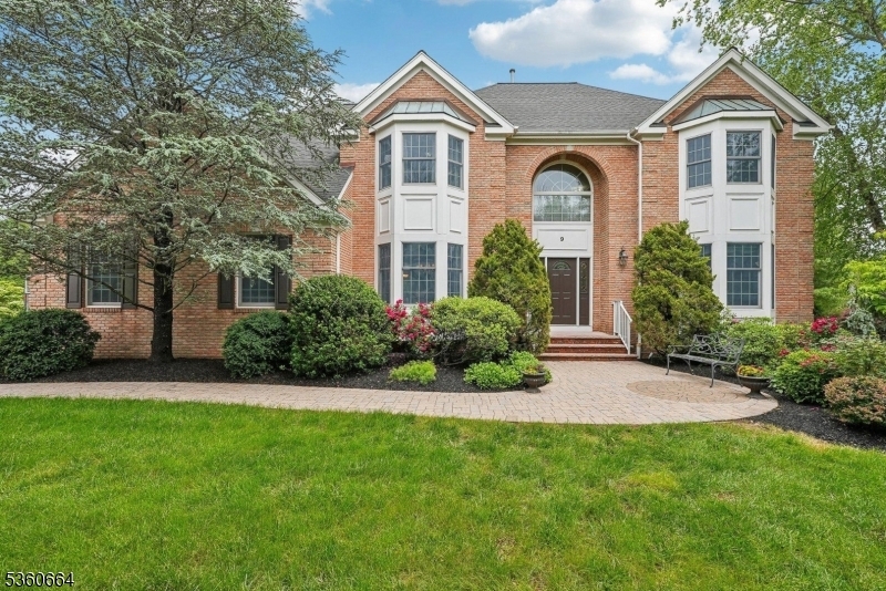 Property Photo: 9 Labaw Way NJ 08502