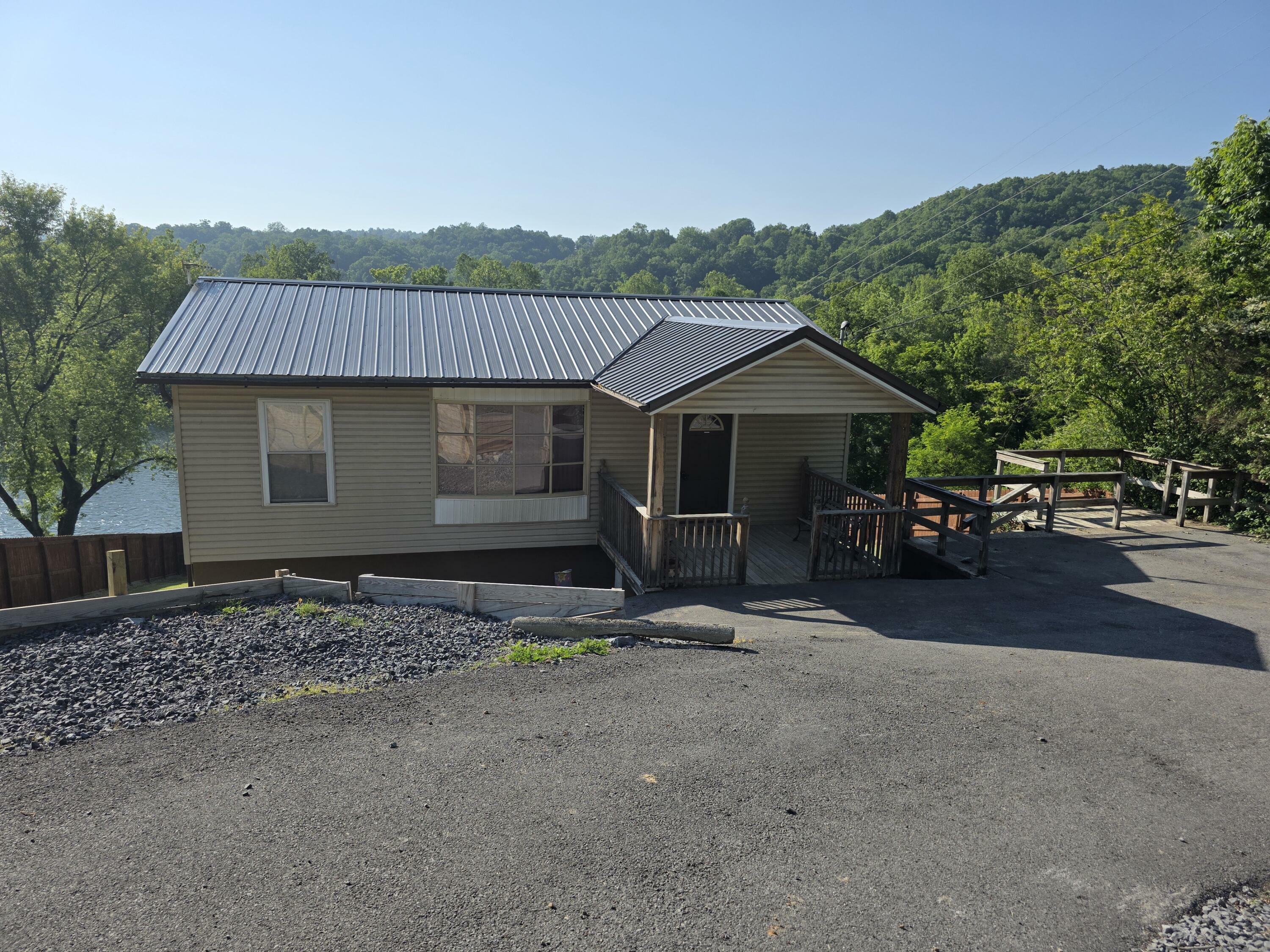 Property Photo: 5890 S Seneca Trl WV 24970