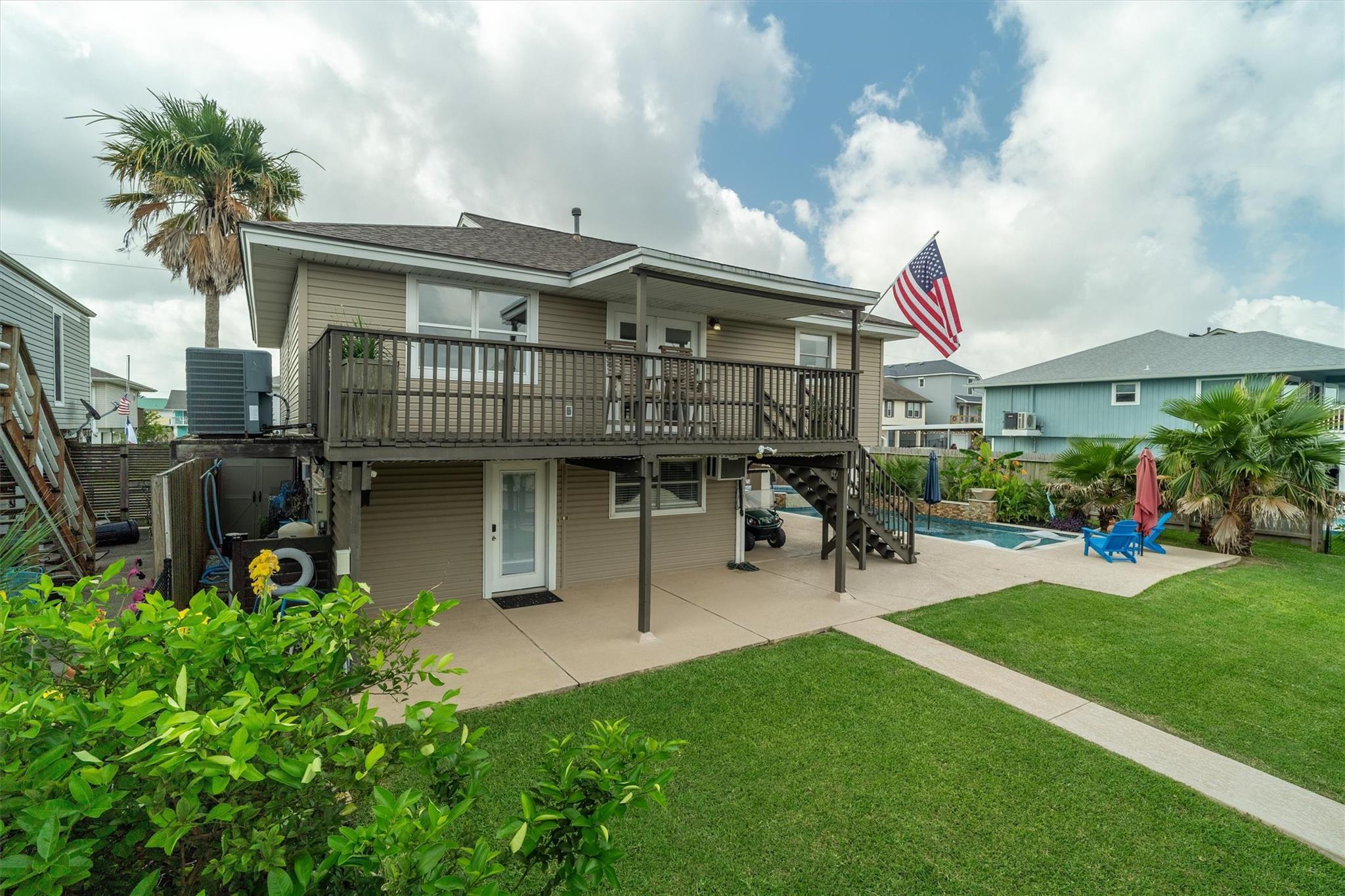 Property Photo: 1039 Redfish Street TX 77563
