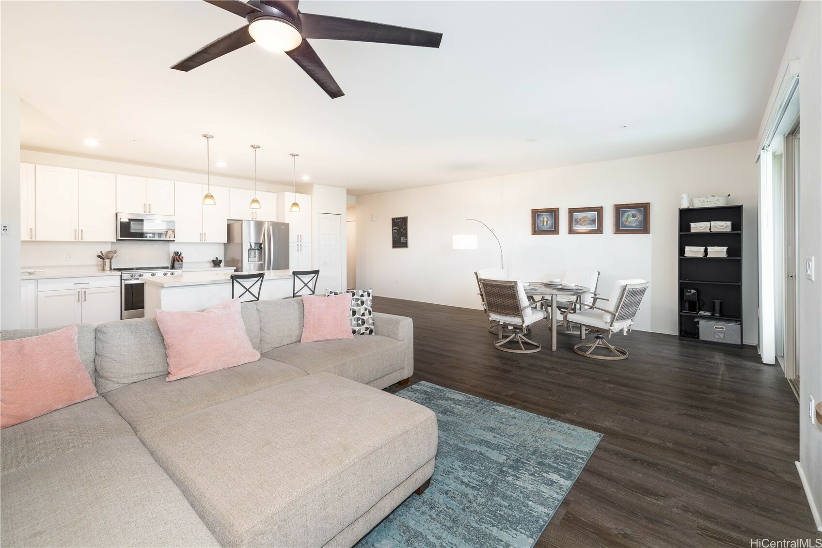 Property Photo: 91-3575 Kauluakoko Street 3301 HI 96706