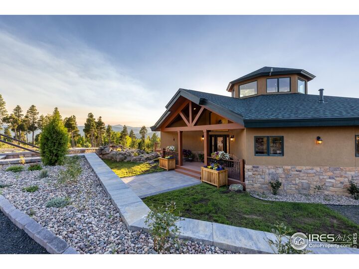 Property Photo:  200 Kimwood Rd  CO 80422 