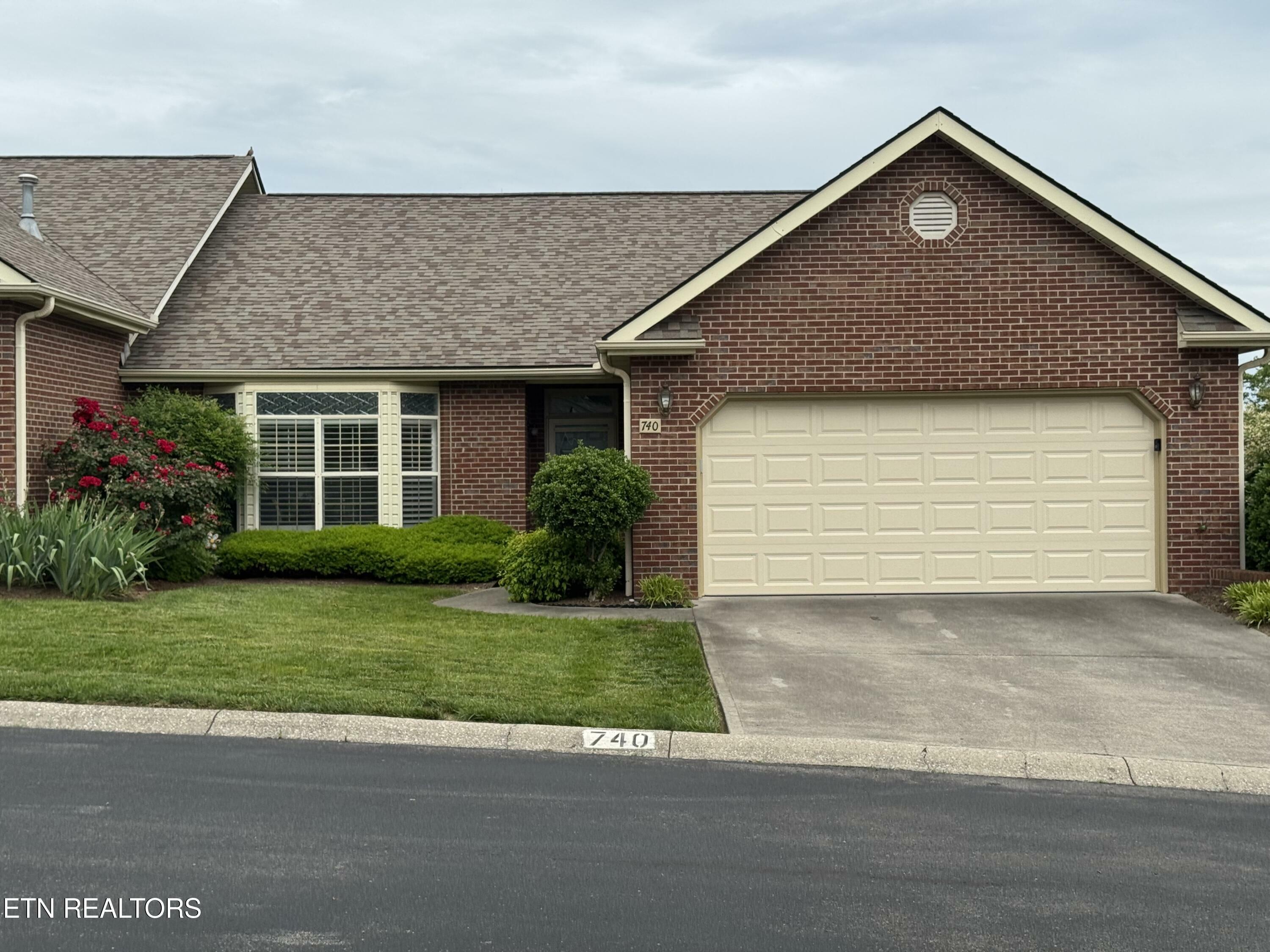 Property Photo: 740 Sterchi Park Way F7 TN 37912