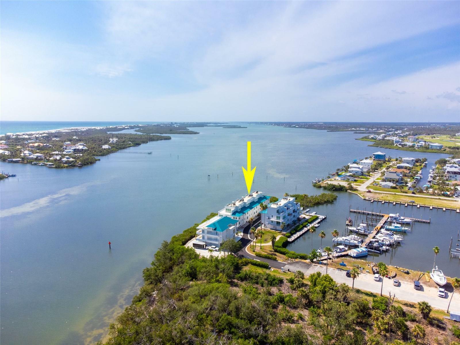 Property Photo: 8005 Bay Pointe Drive FL 34224