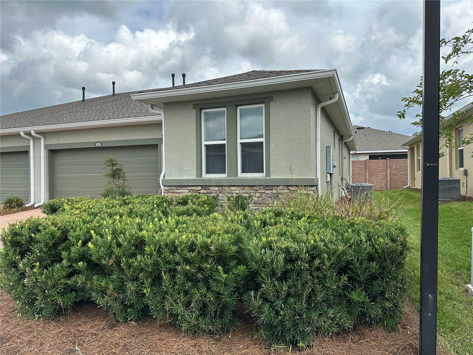 Property Photo: 5255 NW 33rd Place FL 34482