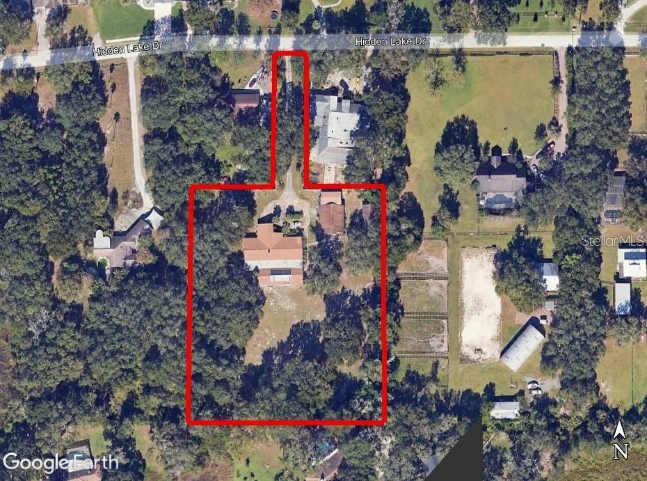 Property Photo: 309 Hidden Lake Drive FL 33511