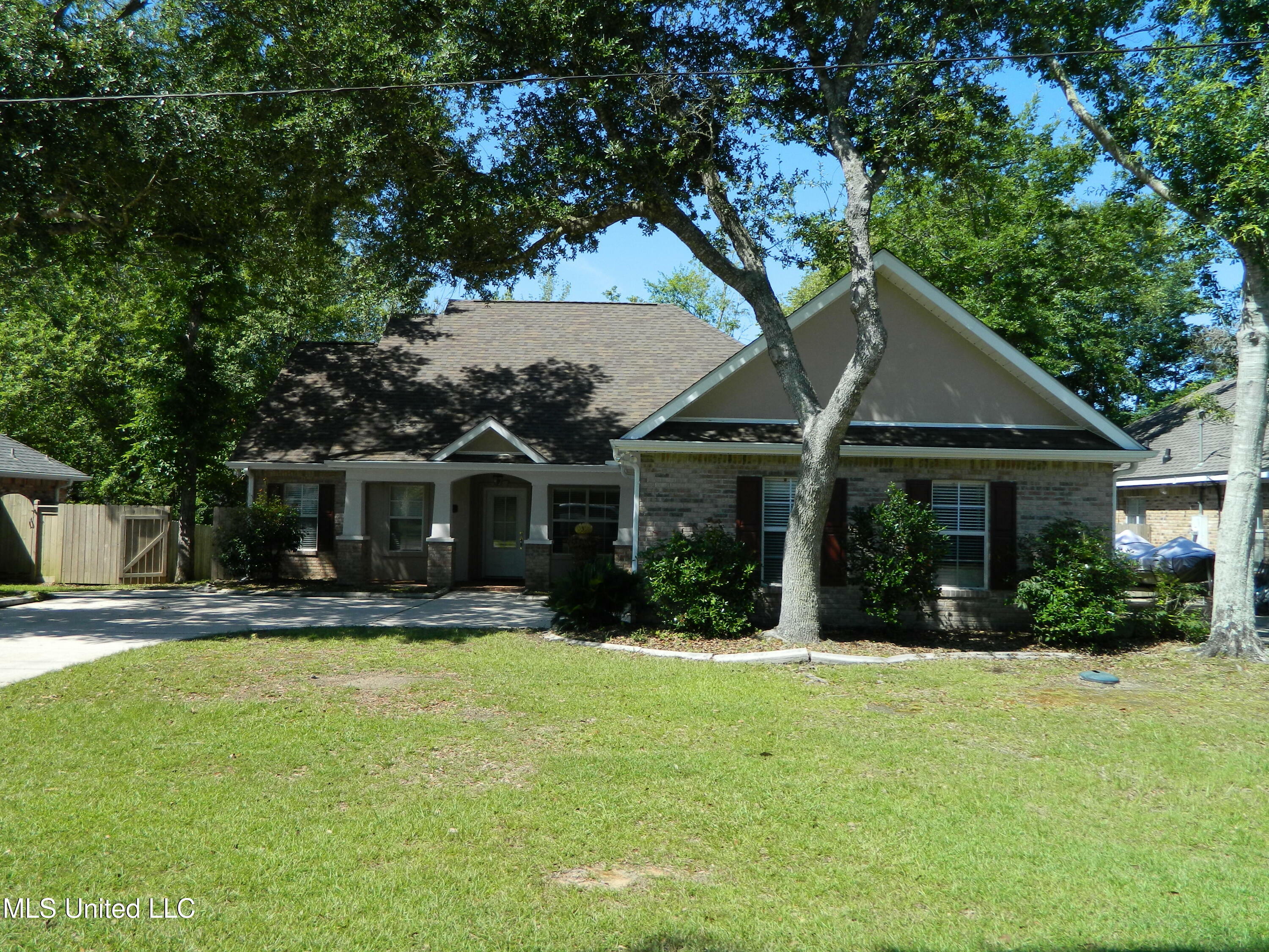 Property Photo: 6456 Apelehama Road MS 39525