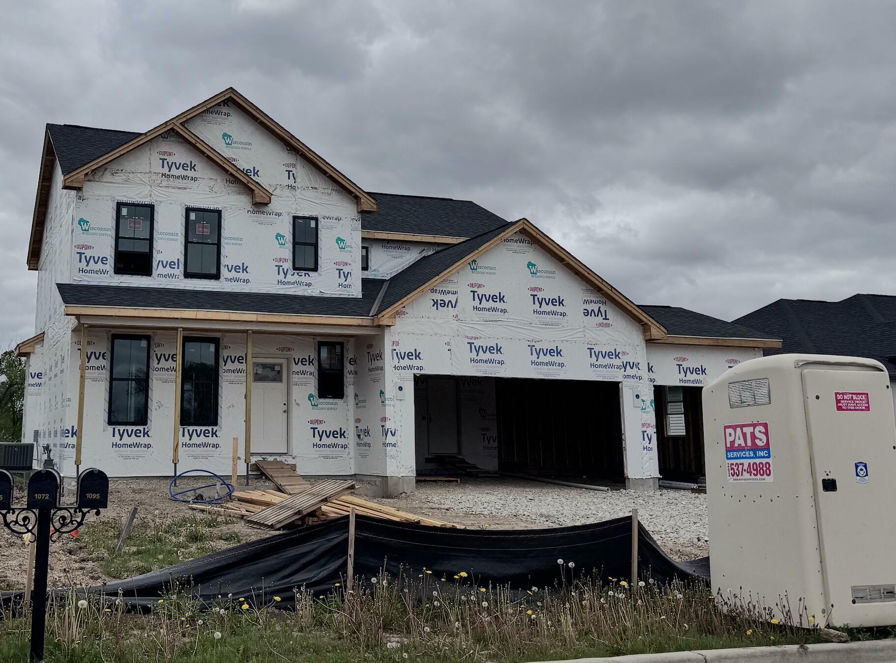 Property Photo: 1072 5th Ave WI 53182
