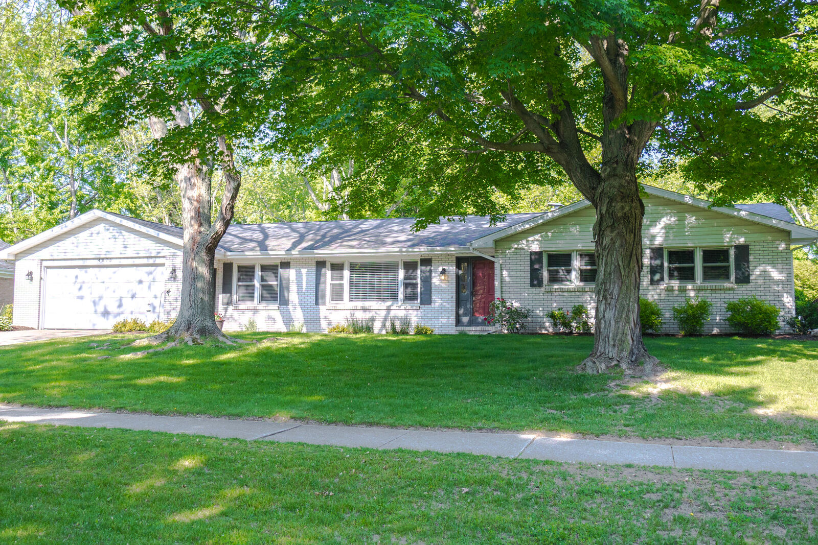 Property Photo:  4873 Terrace Lane  MI 49085 