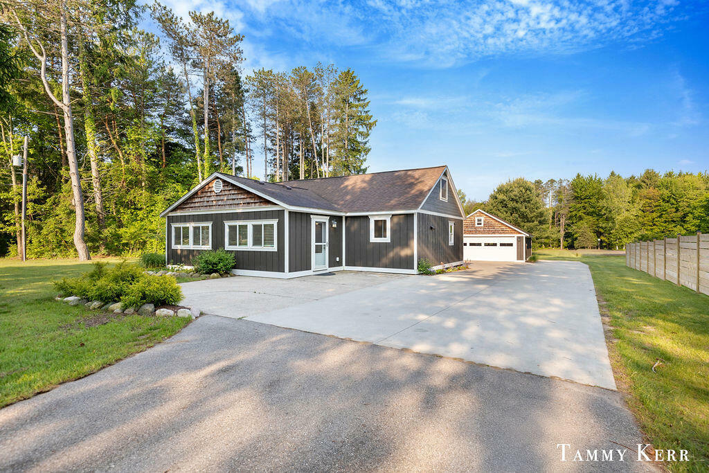 Property Photo: 3686 64th Street MI 49423