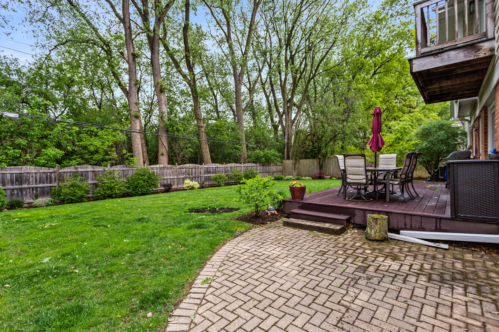 Property Photo:  1101 Juniper Terrace  IL 60025 