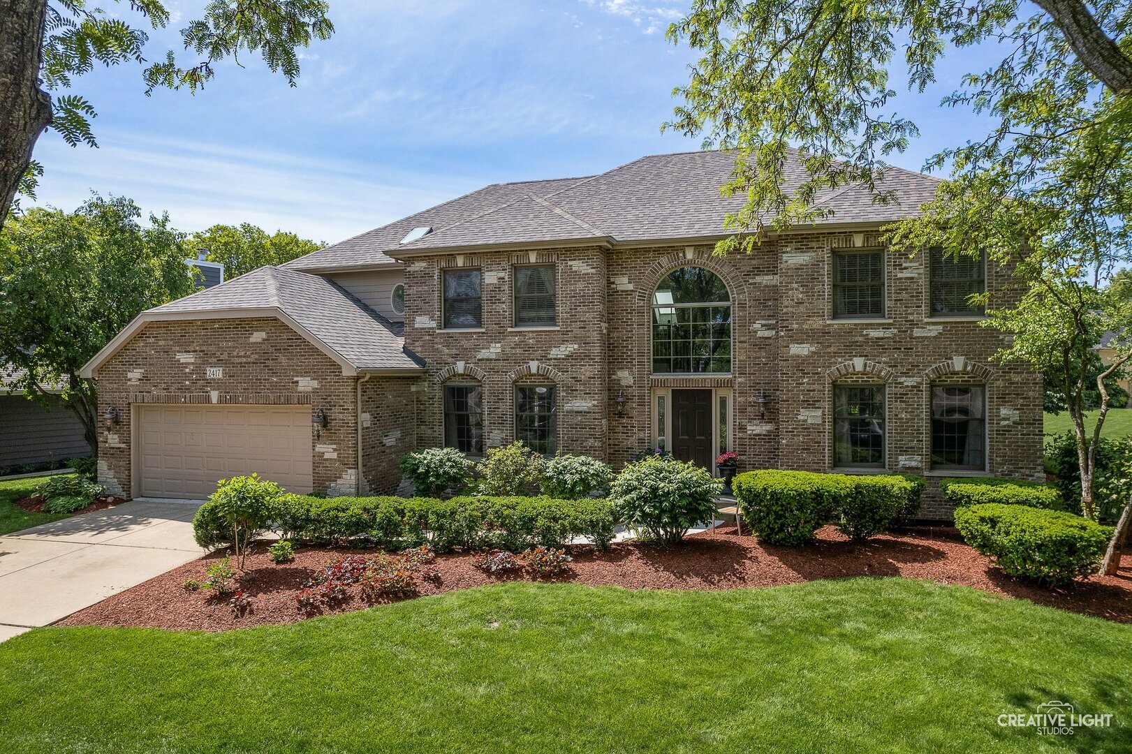 Property Photo: 2417 Wentworth Lane IL 60502