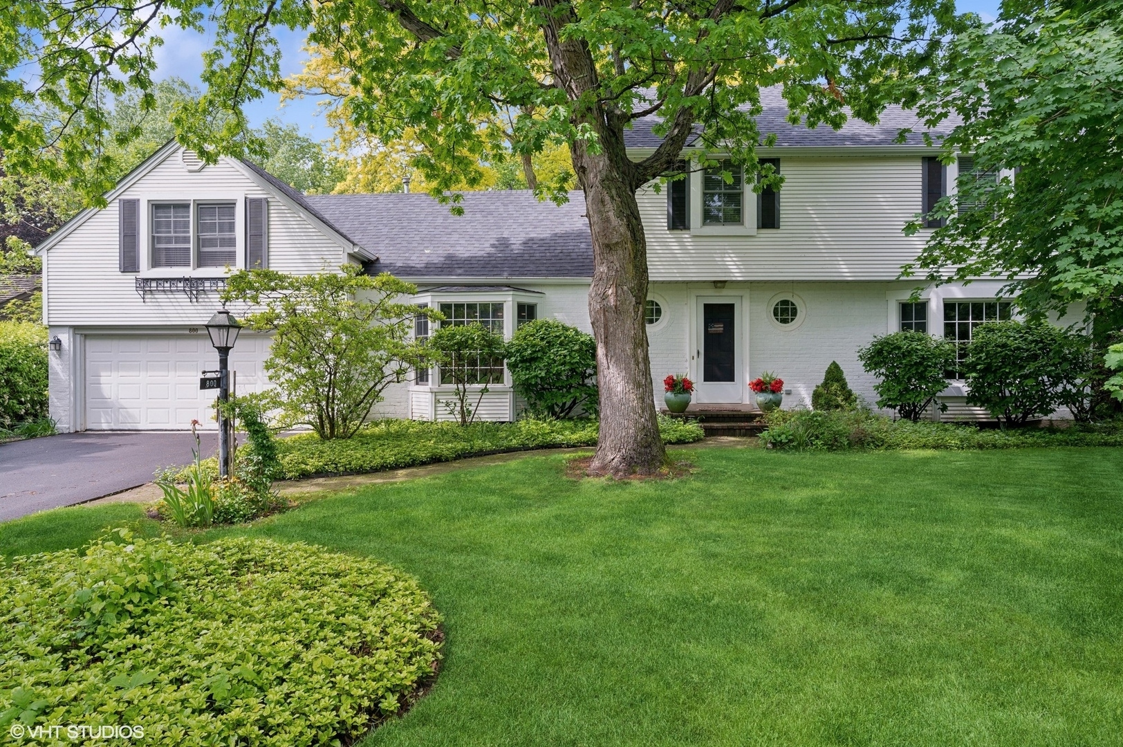Property Photo: 800 Longwood Drive IL 60045