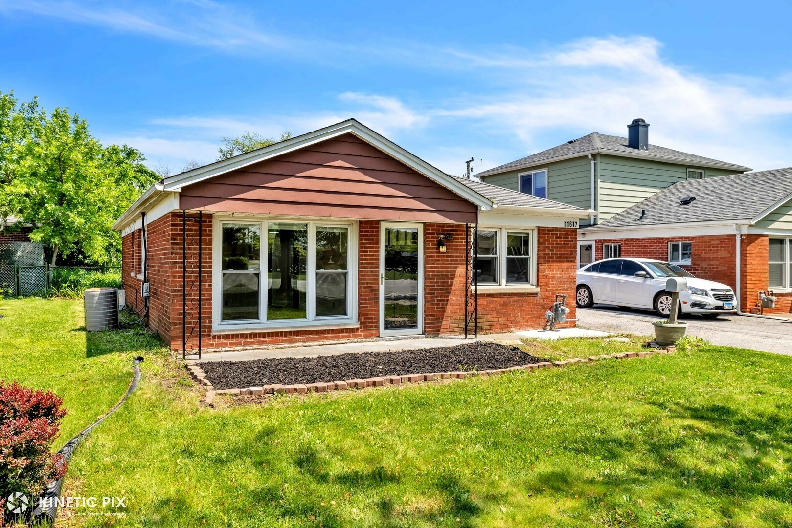 Property Photo: 11617 S Kedzie Avenue IL 60803
