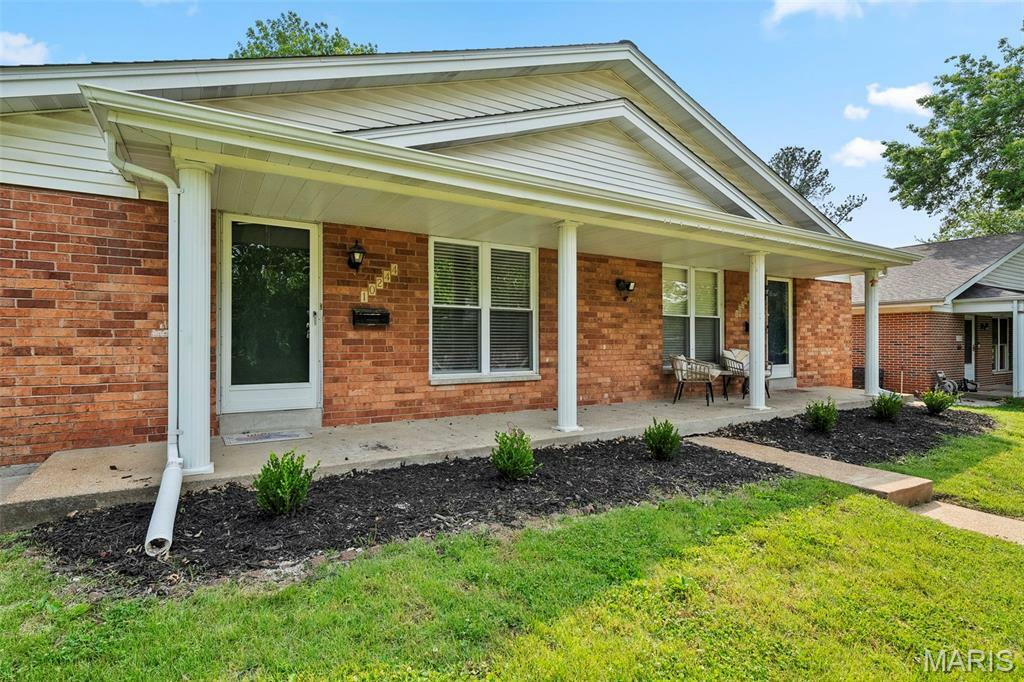Property Photo: 10244 Buffton Drive MO 63123