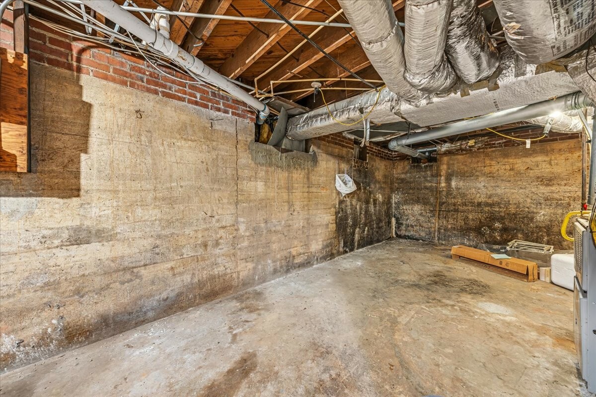 Property Photo: 412 Cumberland St E TN 37318
