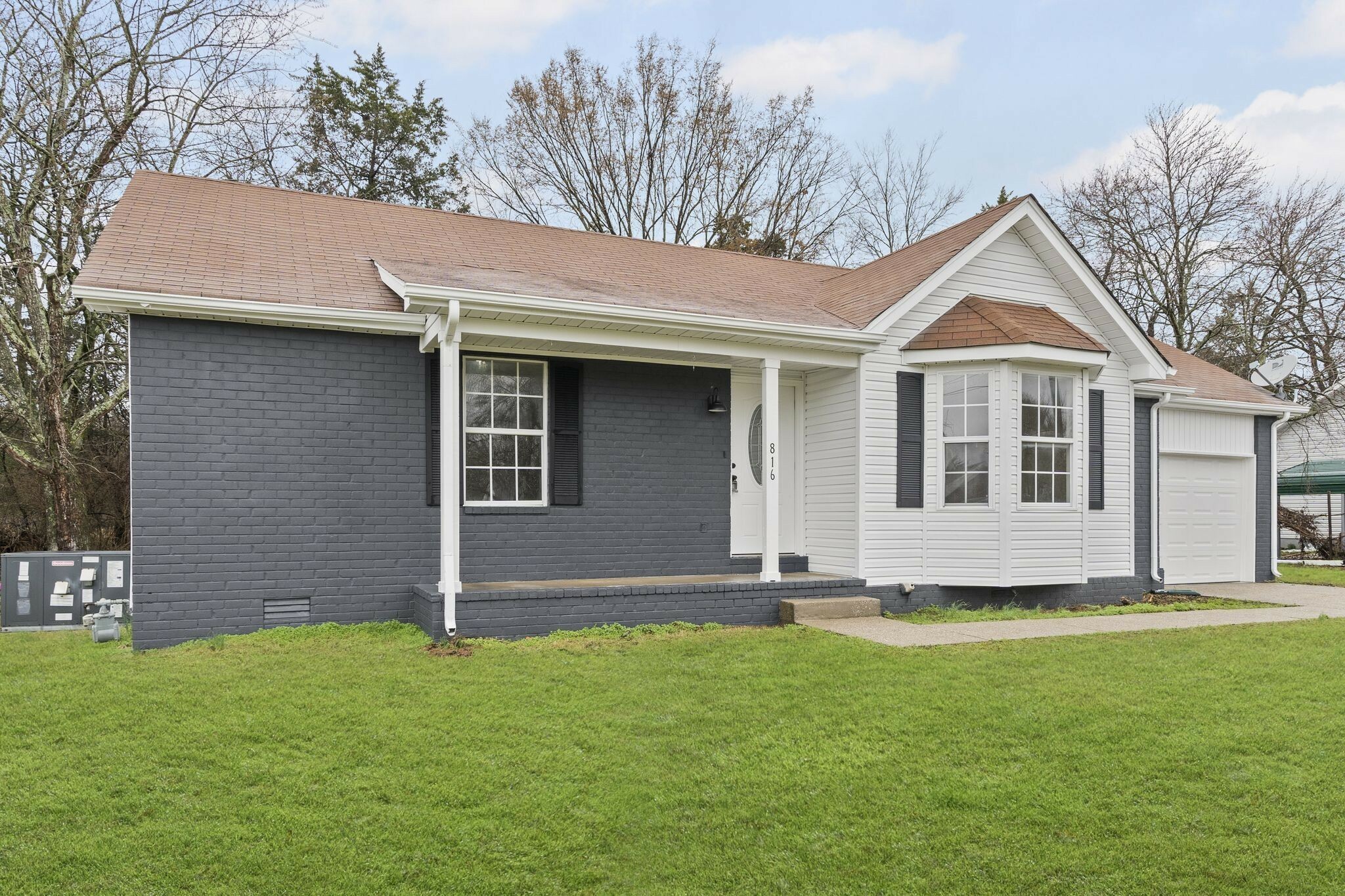 Property Photo:  816 Blue Springs Dr  TN 37167 