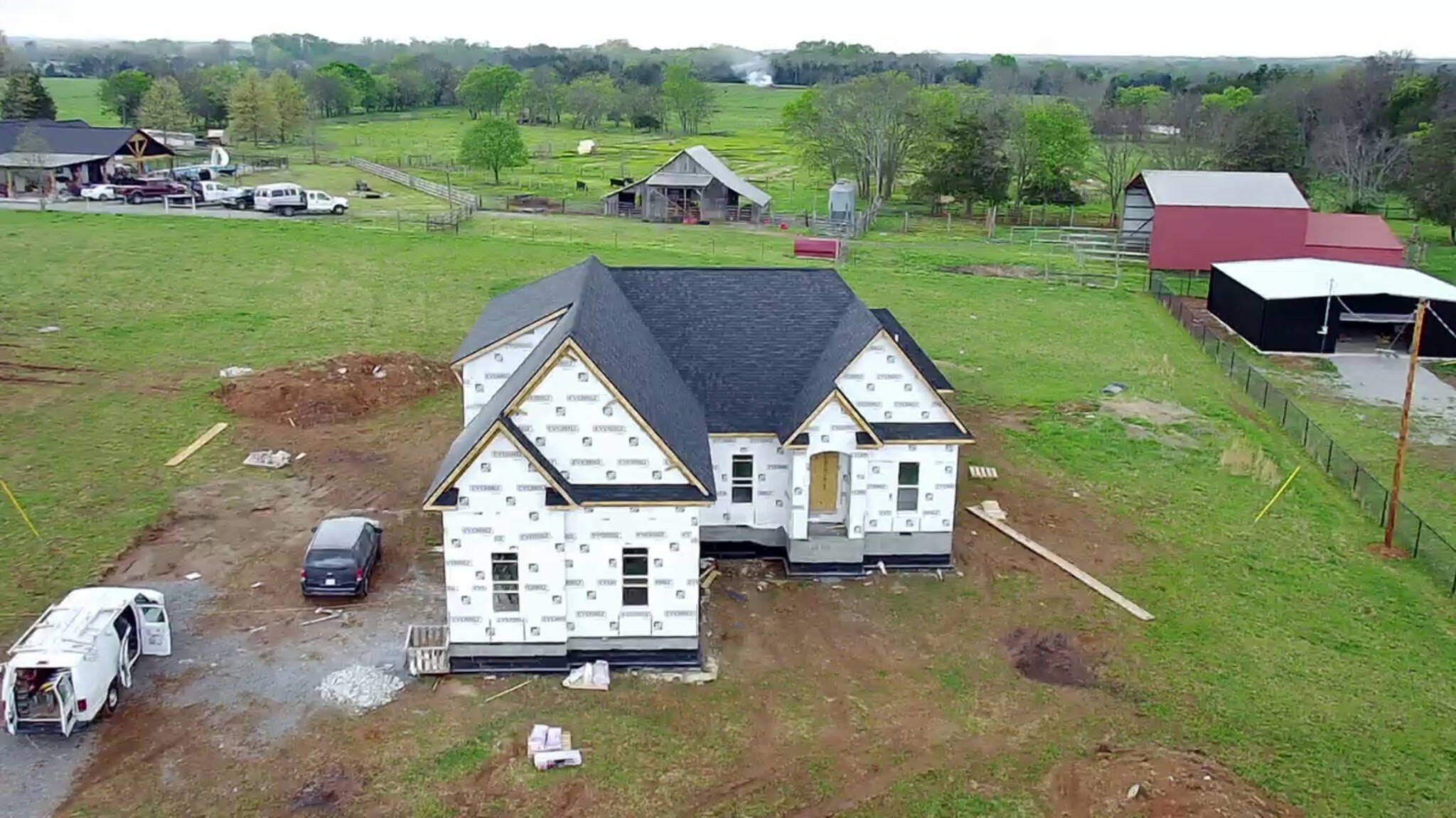 Property Photo: 371 Honeybee Drive TN 37180