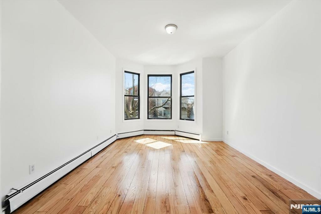 Property Photo: 138 Leonard Street 2R NJ 07307