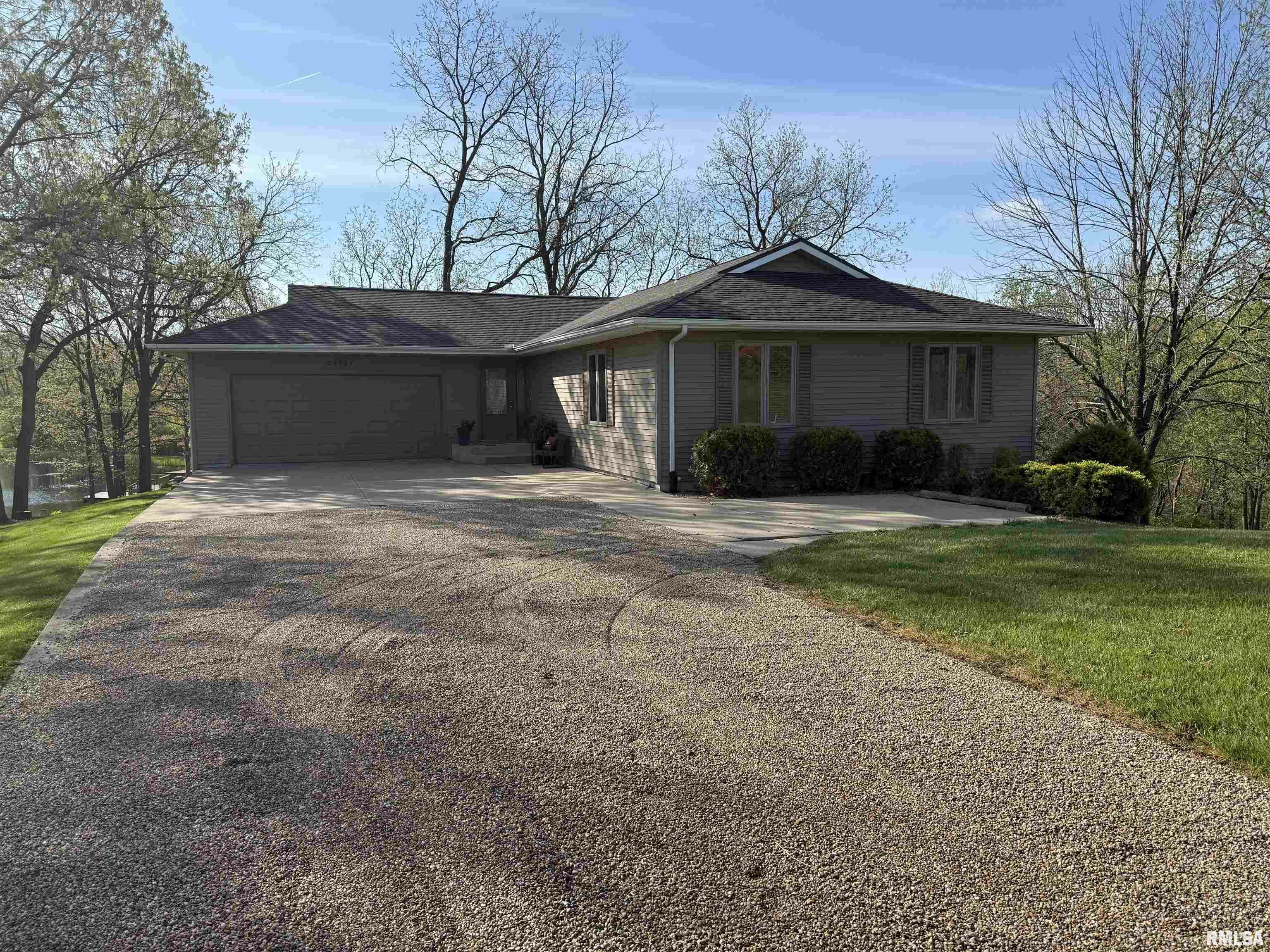 20731 N Sequoia Curve  Chillicothe IL 61523 photo