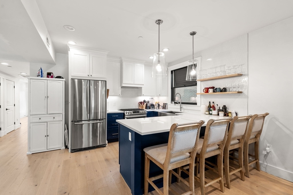 Property Photo:  331 Chelsea St. 1  MA 02128 