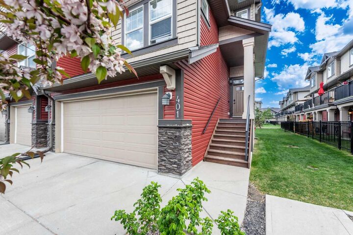 Property Photo:  1086 Williamstown Boulevard NW 401  AB T4B 3T8 