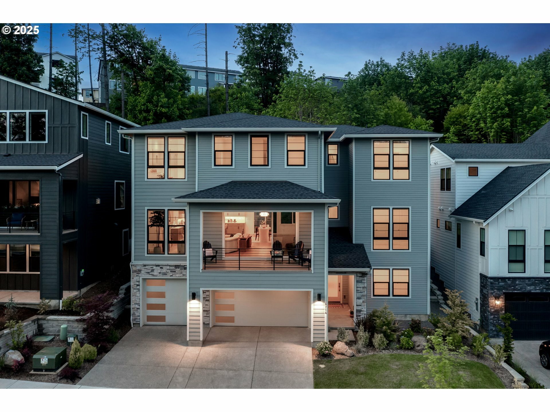 Property Photo: 4714 N Elk Dr WA 98607