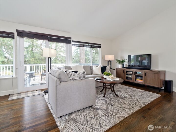 Property Photo: 5913 126th Avenue SE WA 98006