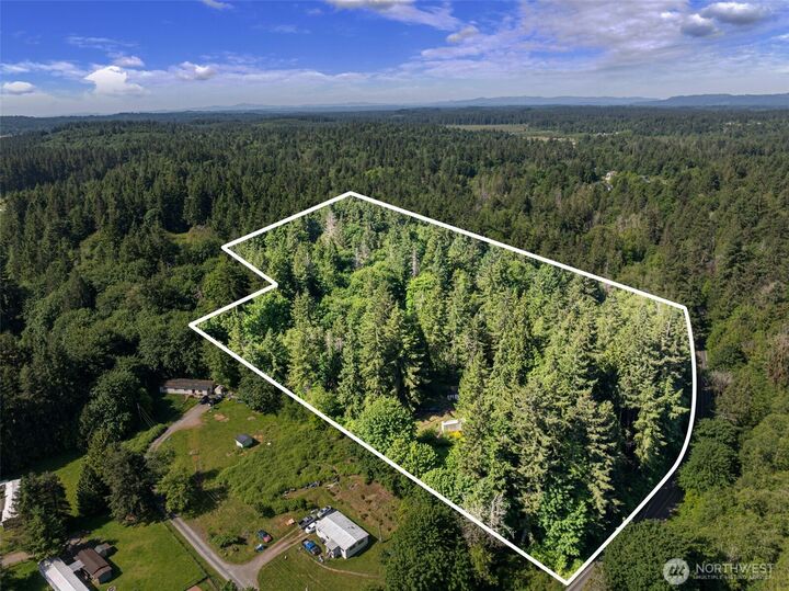 Property Photo:  2625  McCorkle Road SE  WA 98501 