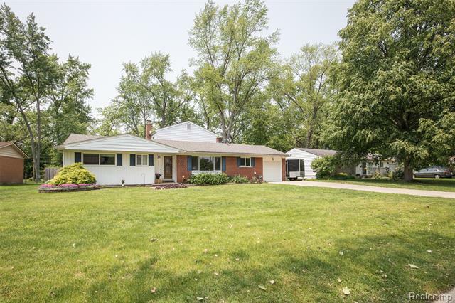 Property Photo: 17733 Deering Street MI 48152
