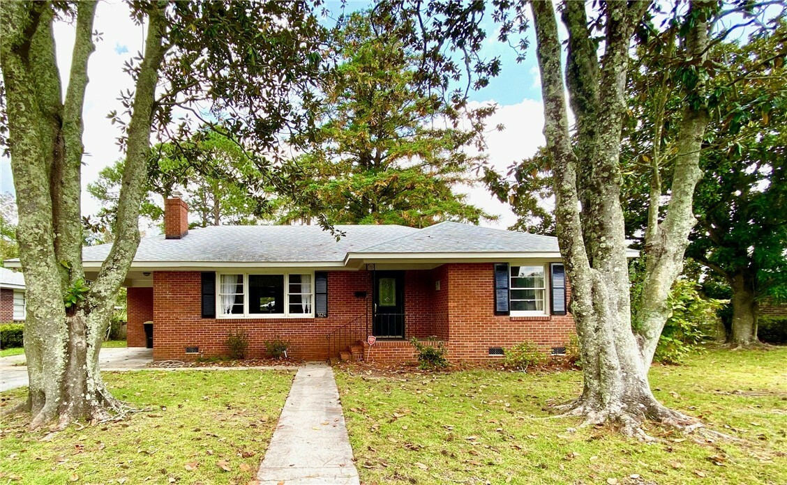 5524 Reynolds Street  Savannah GA 31405 photo