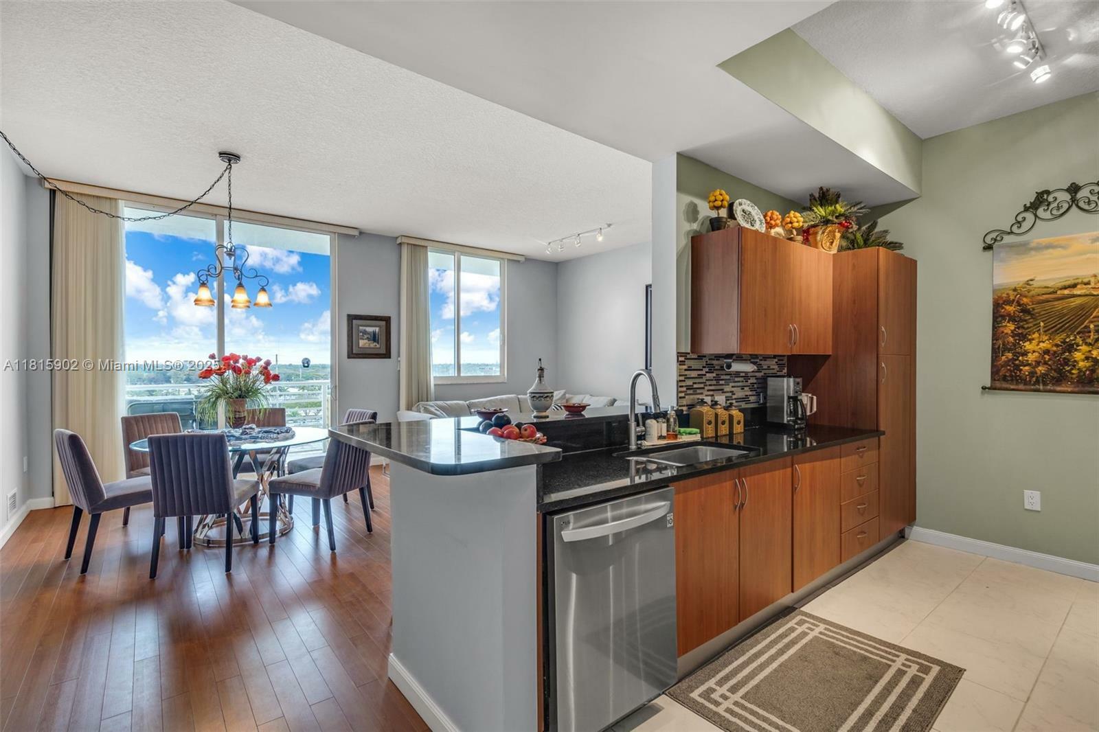 Property Photo: 2775 NE 187th St Ph6 FL 33180