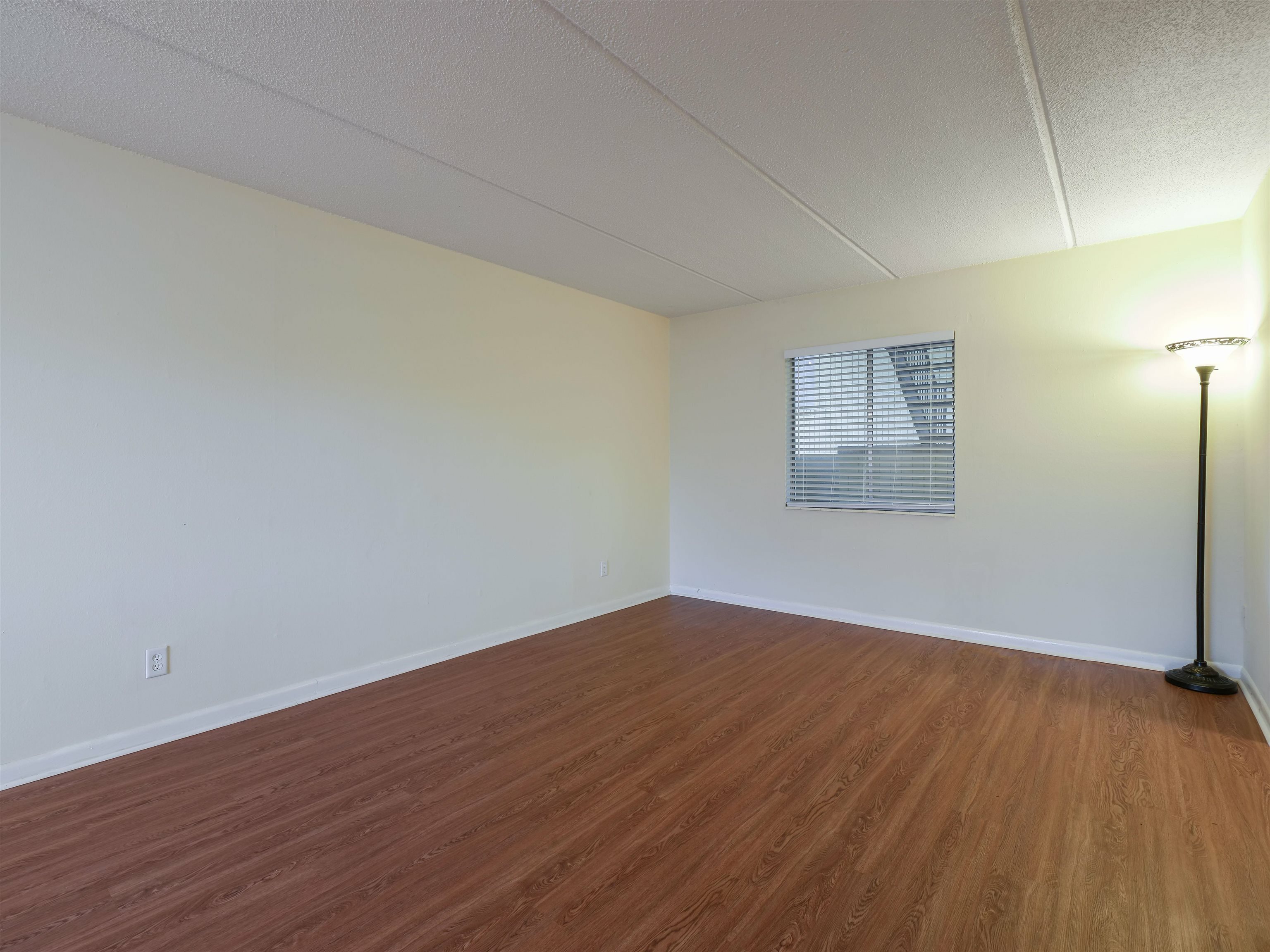 Property Photo: 545 E 7th Avenue 101 FL 32308