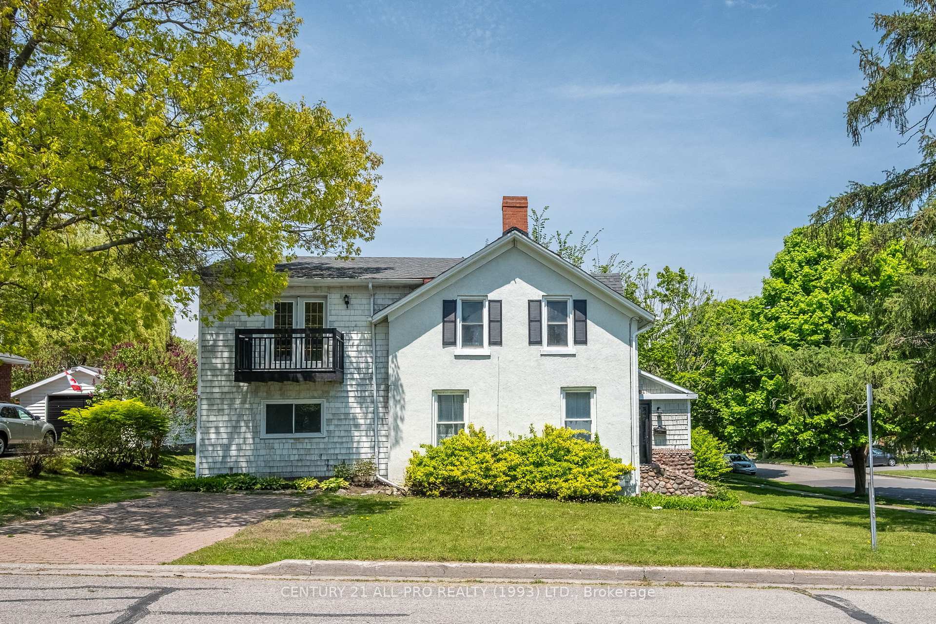 Property Photo: 113 Tremaine Street ON K9A 2Z2